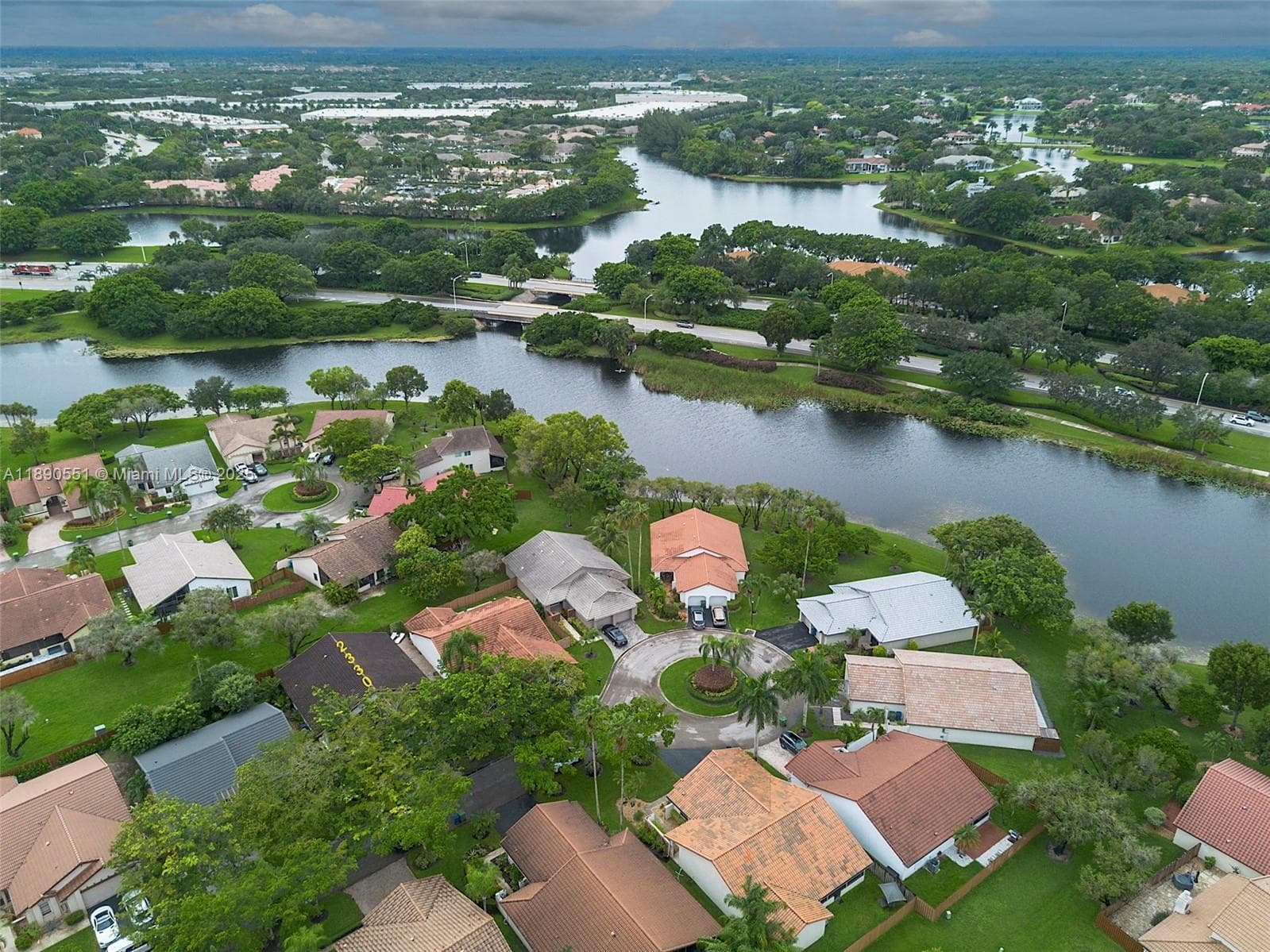 2330 Dover, Weston, FL 33326 — zdjęcie 3