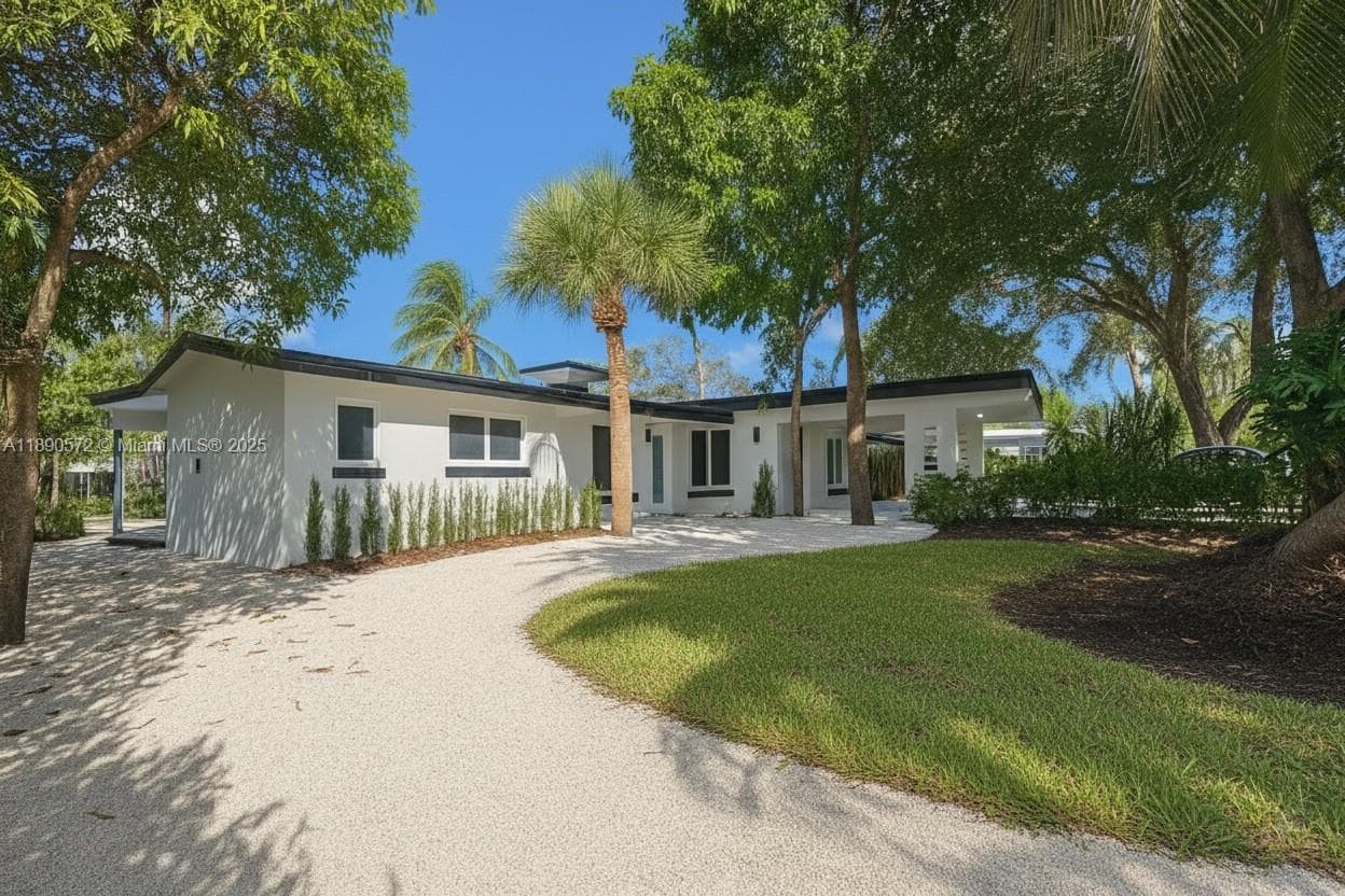 3801 NE 16th Ter, Oakland Park, FL 33334