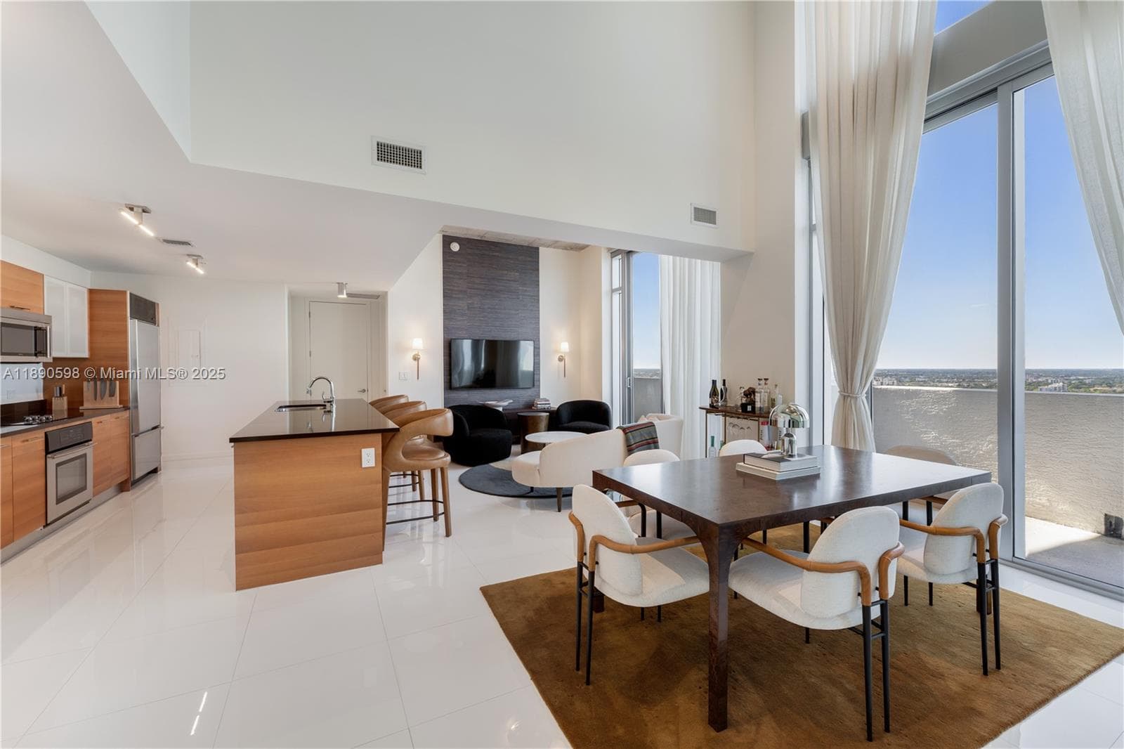 3301 NE 1st Ave # PH7, Miami, FL 33137 — zdjęcie 4