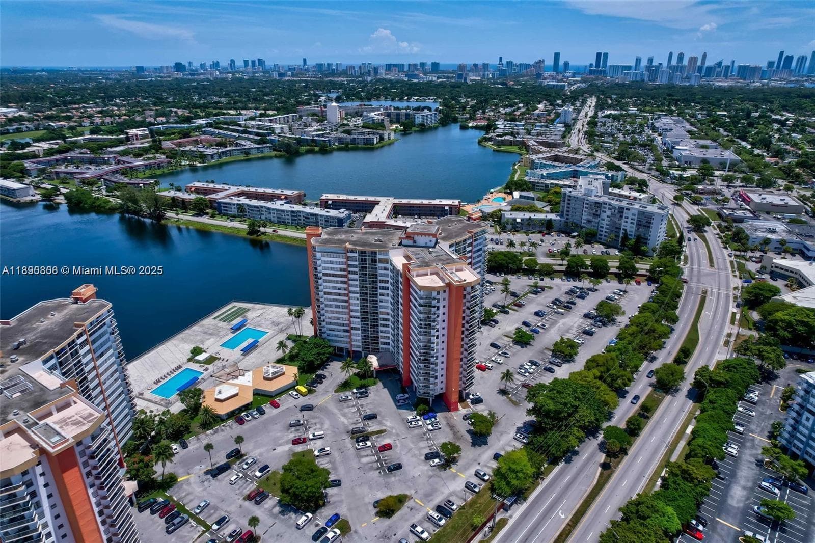 1351 NE Miami Gardens Dr # 202E, Miami, FL 33179