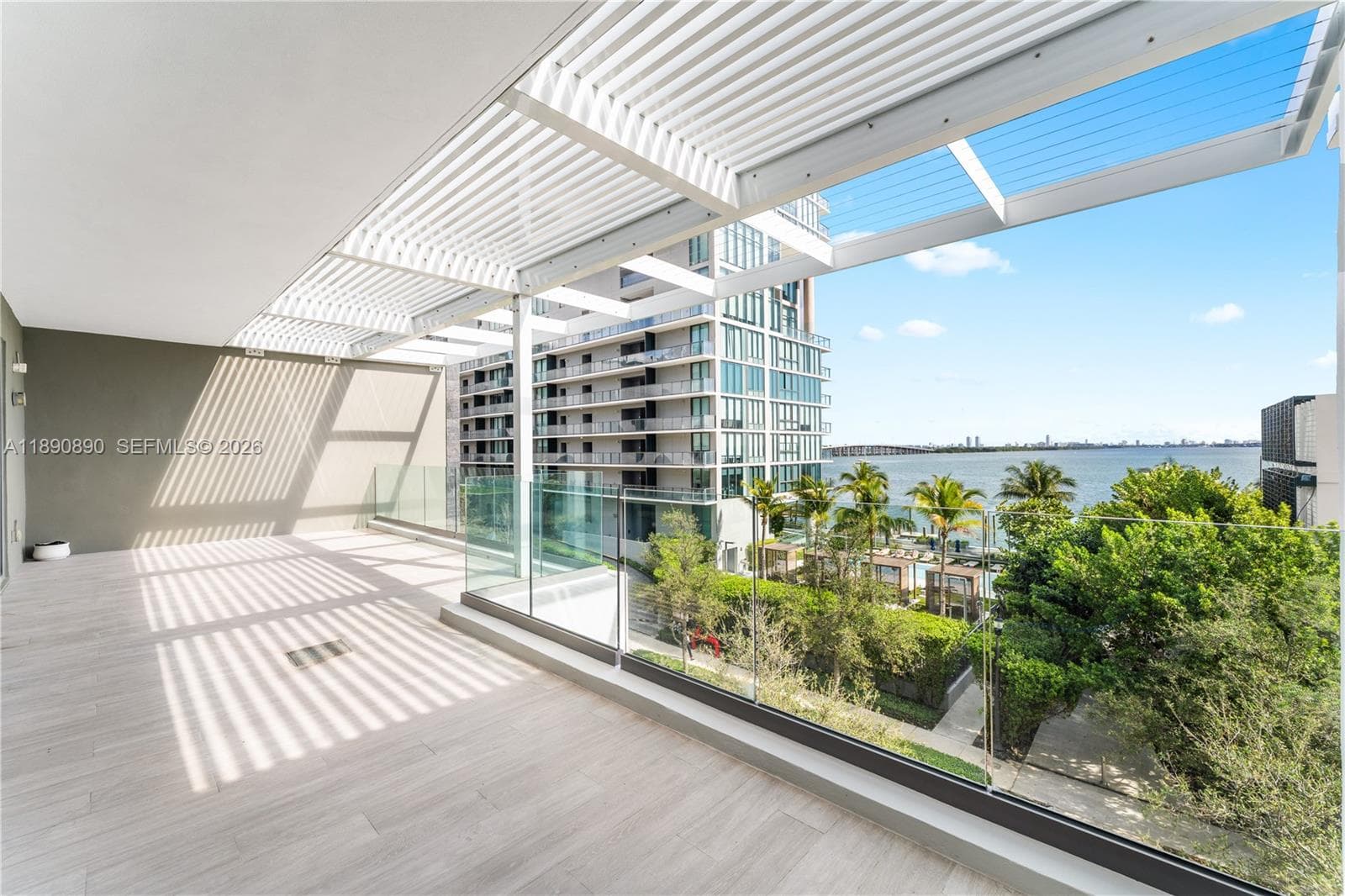 650 NE 32nd St # BH7, Miami, FL 33137 — zdjęcie 3