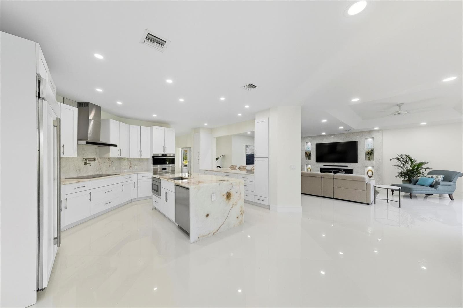 10038 Vestal Place, Coral Springs, FL 33071 — zdjęcie 2