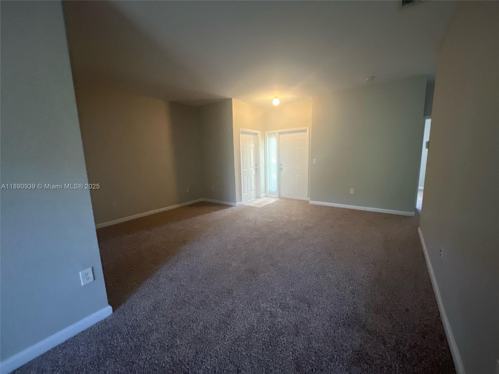 2731 NE 3rd Dr # 203, Homestead, FL 33033 — zdjęcie 3