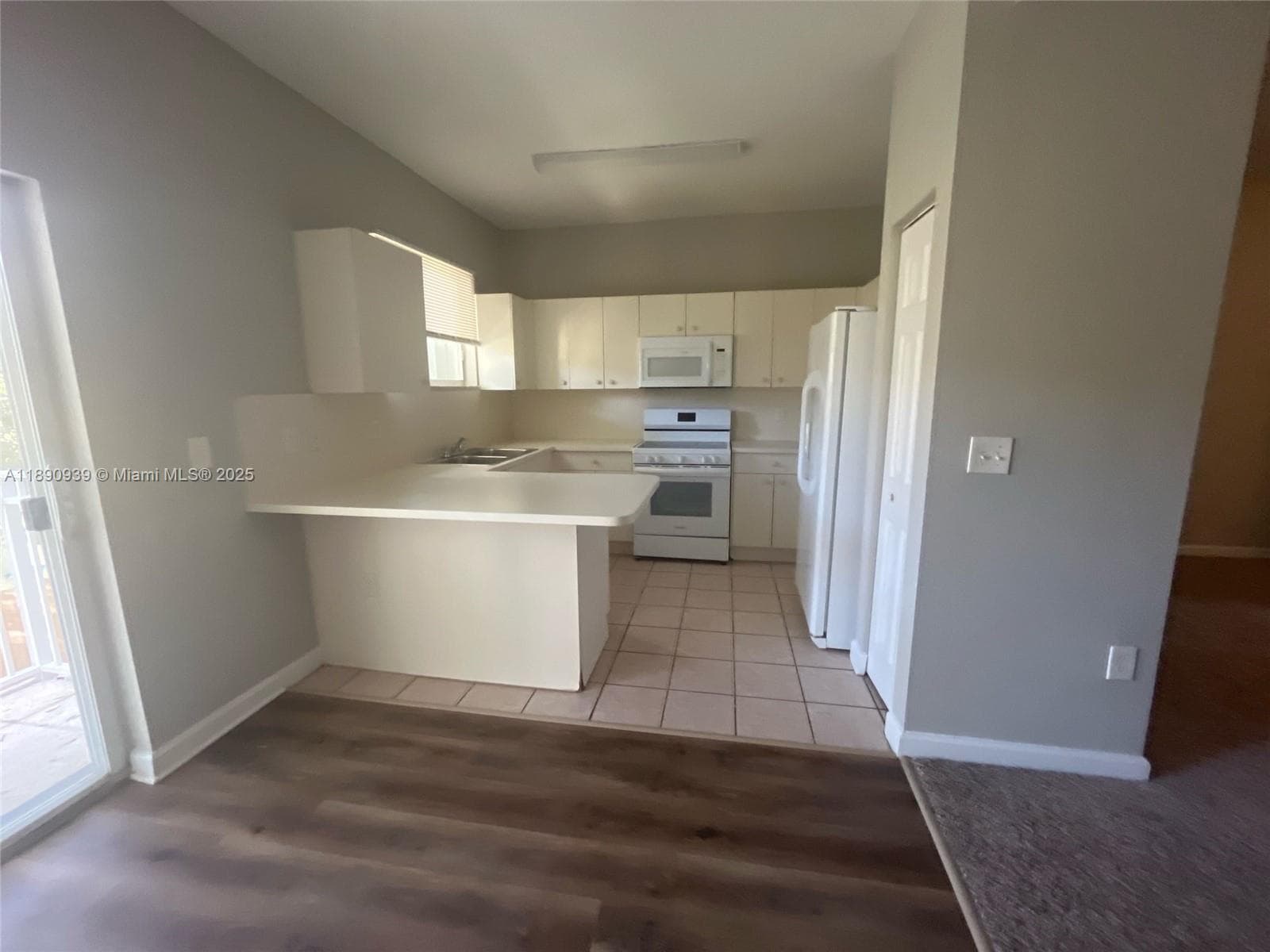 2731 NE 3rd Dr # 203, Homestead, FL 33033 — zdjęcie 4