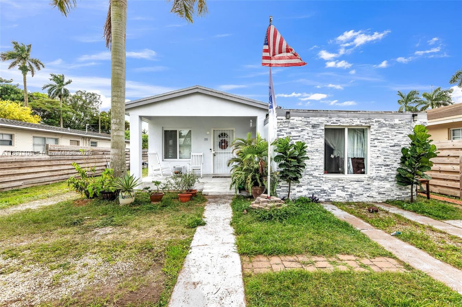 110 NE 9th Ct, Homestead, FL 33030