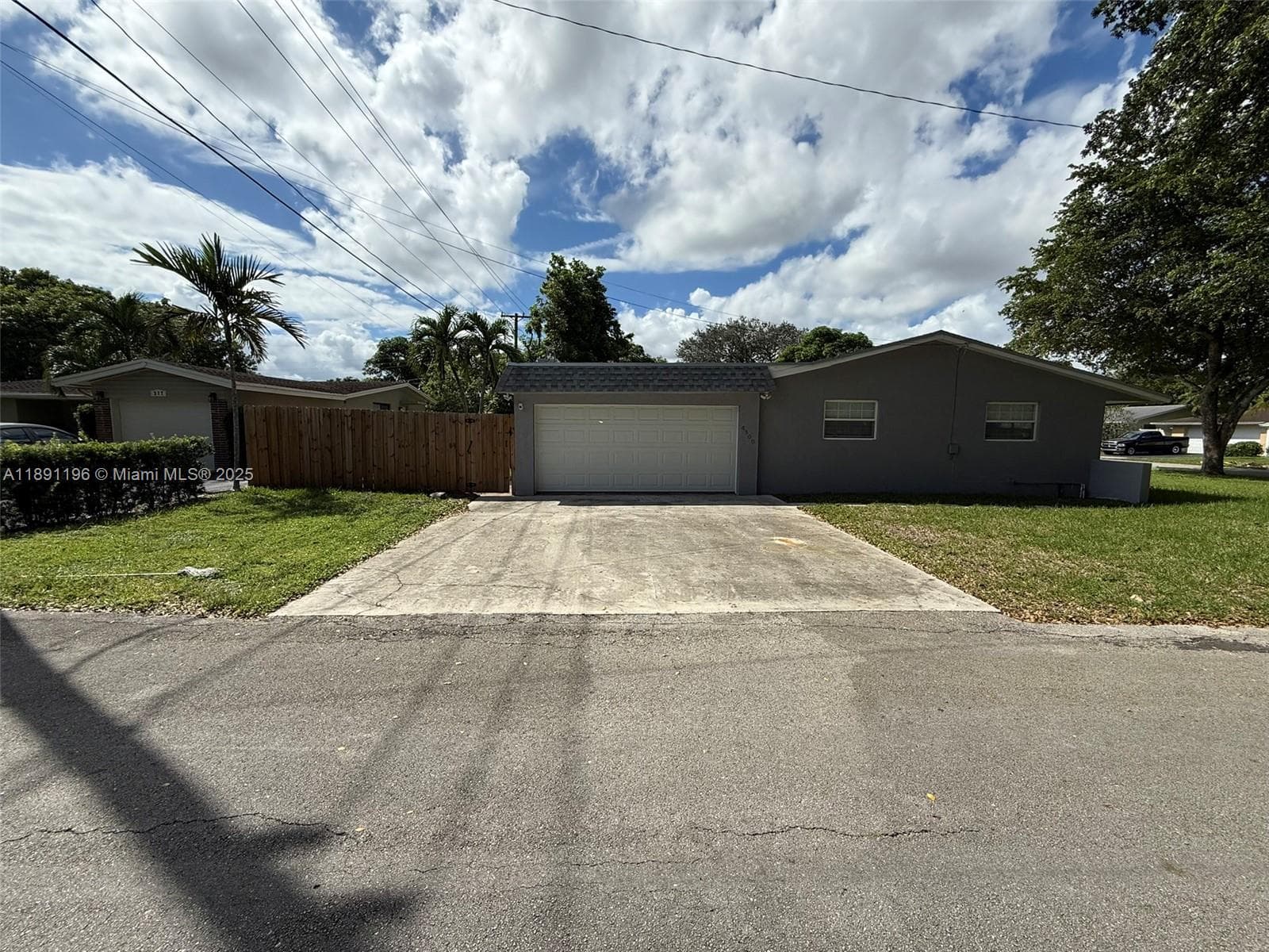 4300 NW 3rd Ct # 1, Plantation, FL 33317 — zdjęcie 2