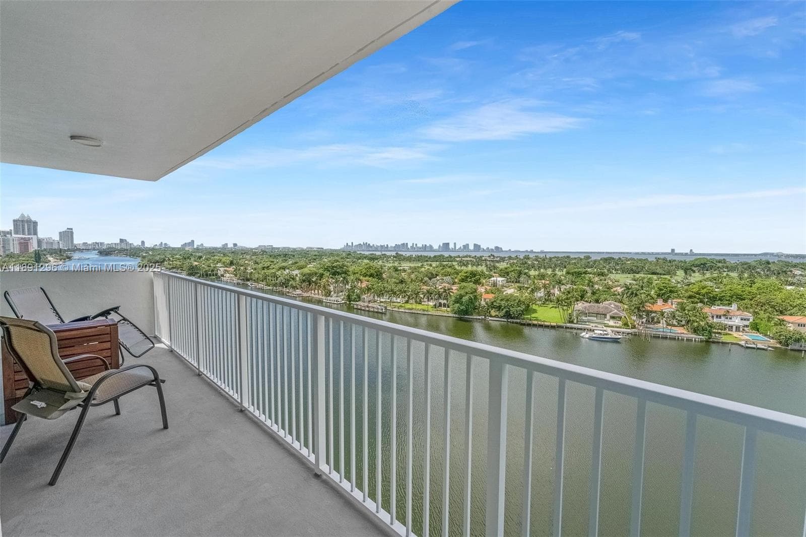 5838 Collins Ave # 11B, Miami Beach, FL 33140 — zdjęcie 2