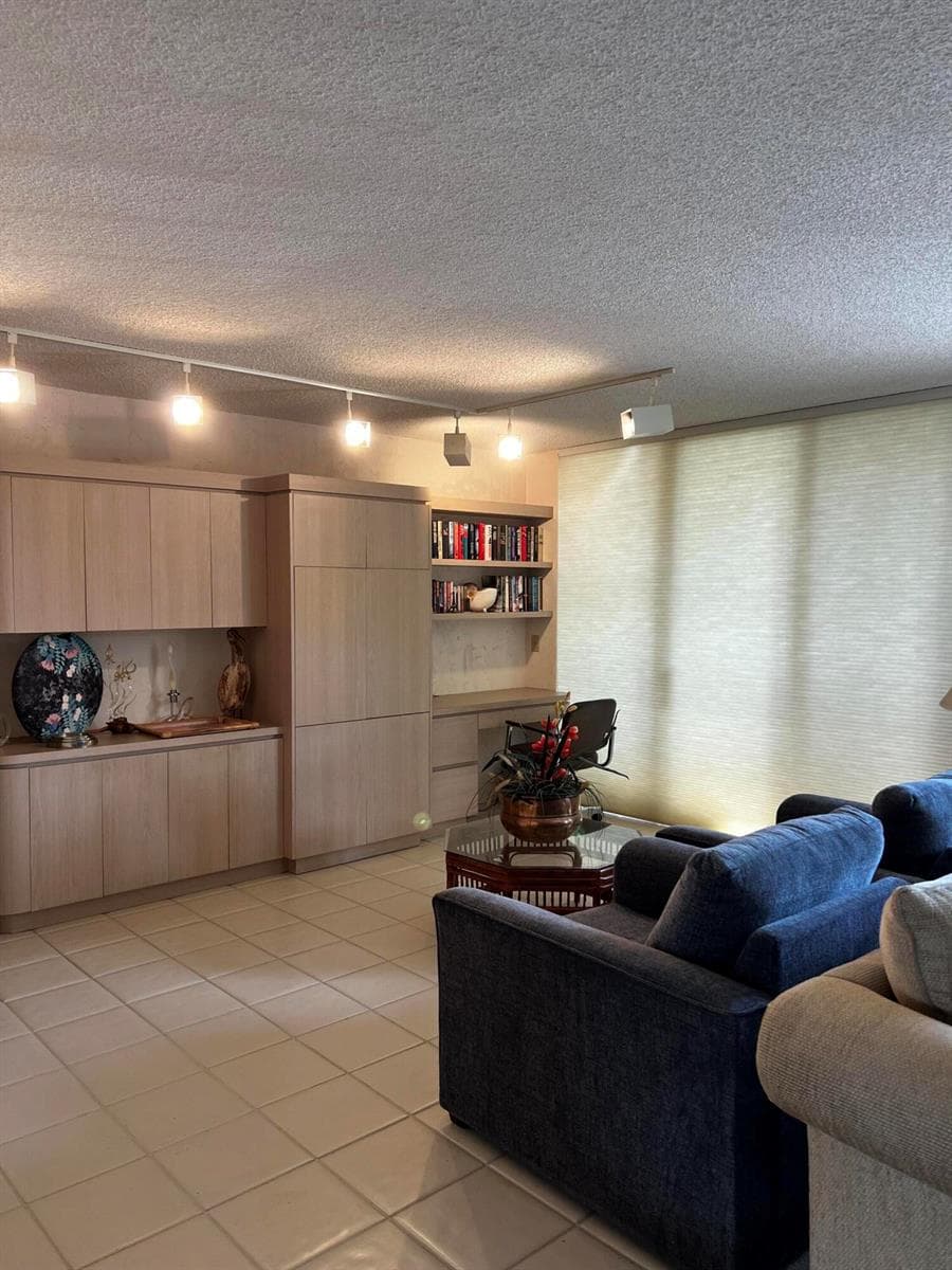 4702 Fountains Drive # 207, Lake Worth, FL 33467 — zdjęcie 2