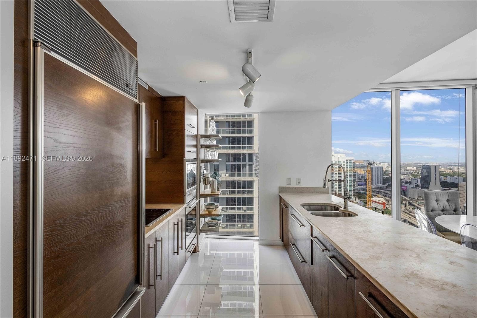 475 Brickell Ave # 4015, Miami, FL 33131 — zdjęcie 4