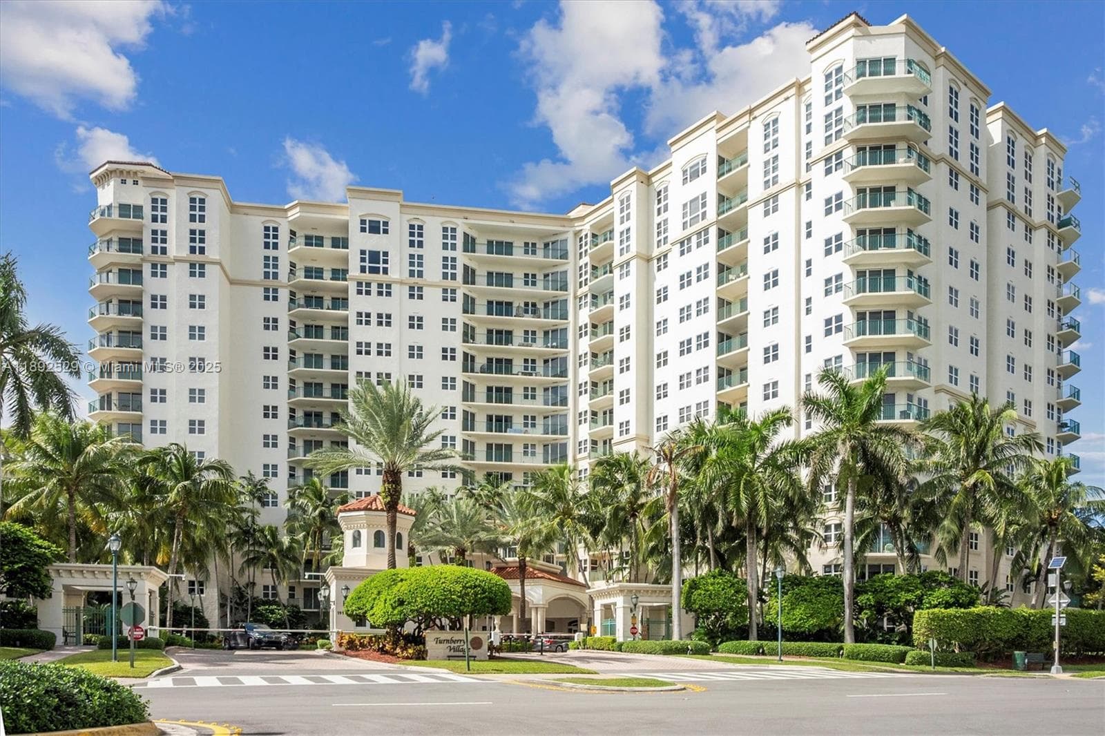 20000 E Country Club Dr # PH01, Aventura, FL 33180 — zdjęcie 2