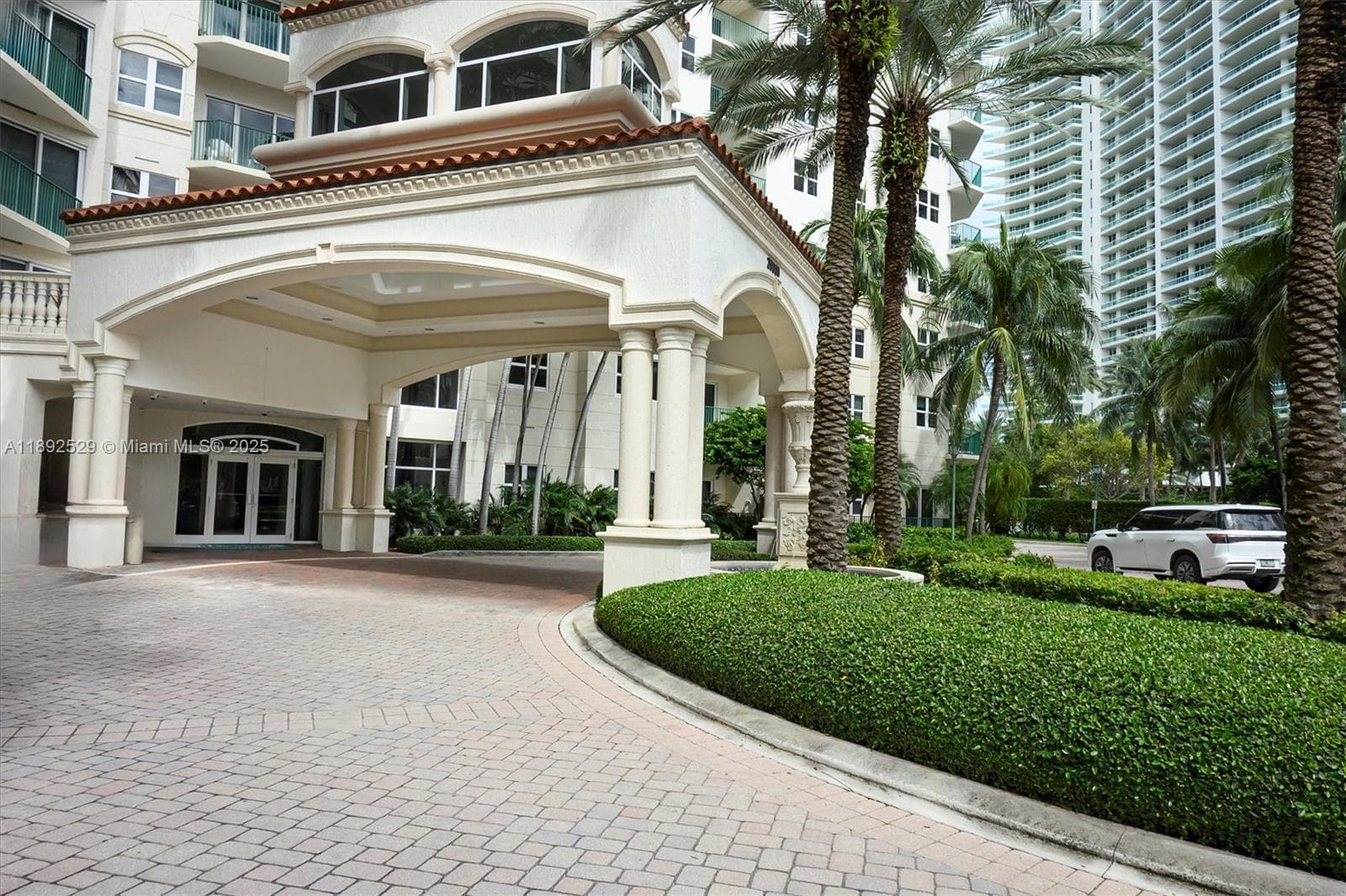 20000 E Country Club Dr # PH01, Aventura, FL 33180 — zdjęcie 4