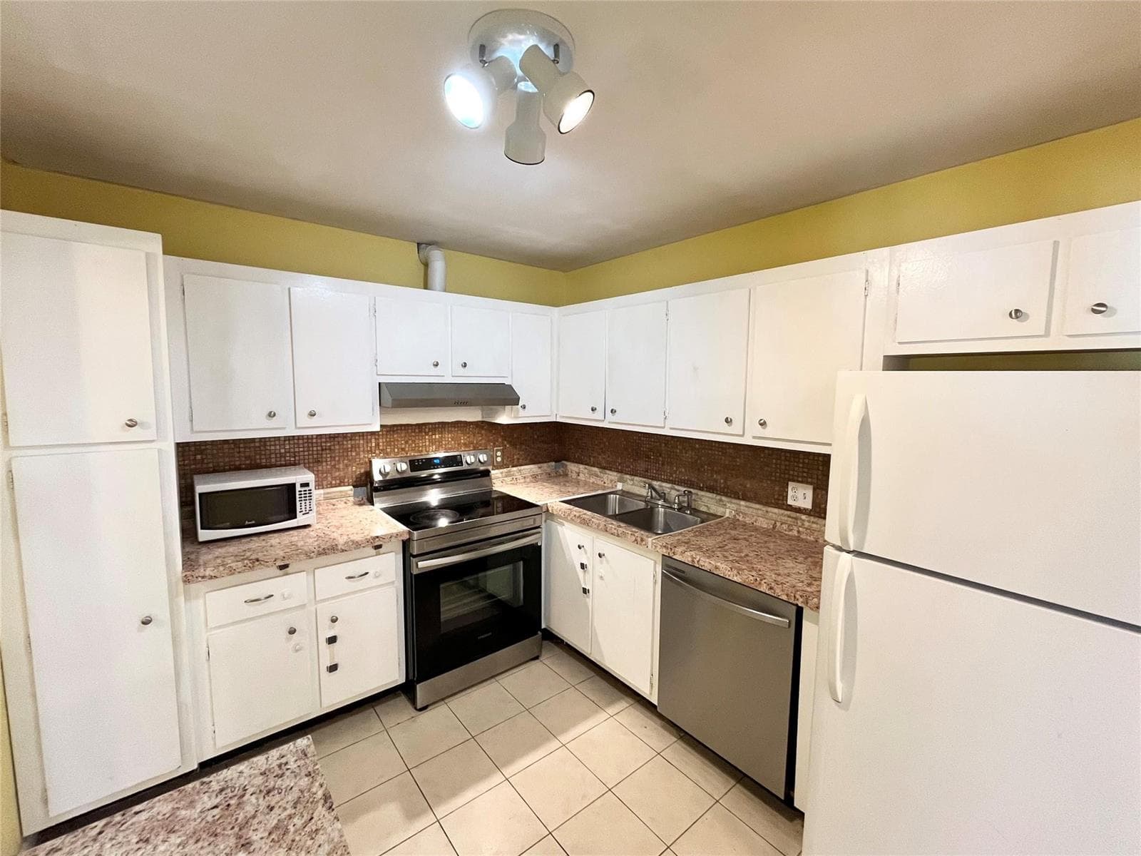 700 SE 2nd Avenue # 416, Deerfield Beach, FL 33441 — zdjęcie 5