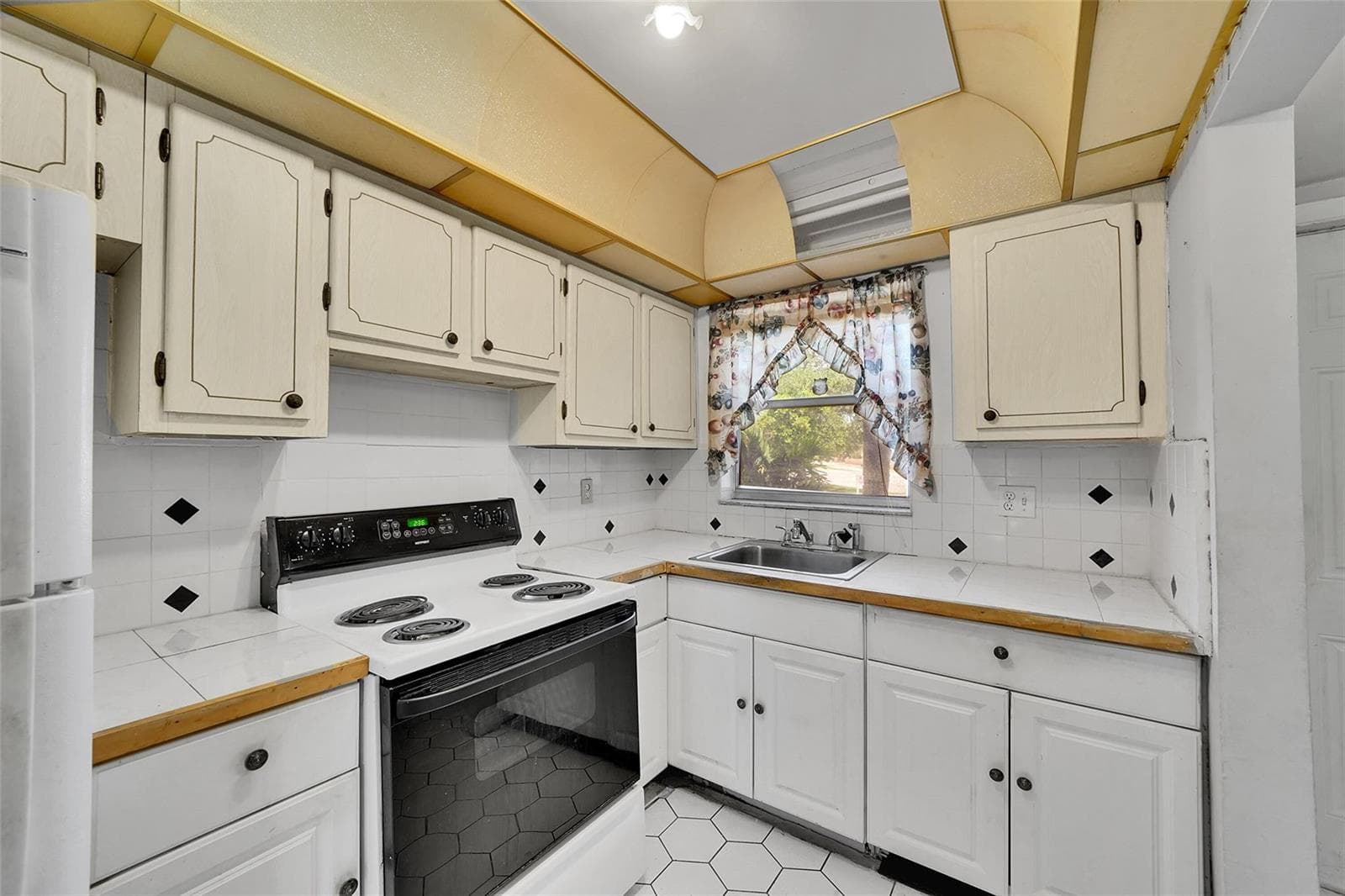 2901 Sunrise Lakes Drive # 101, Sunrise, FL 33322 — zdjęcie 5