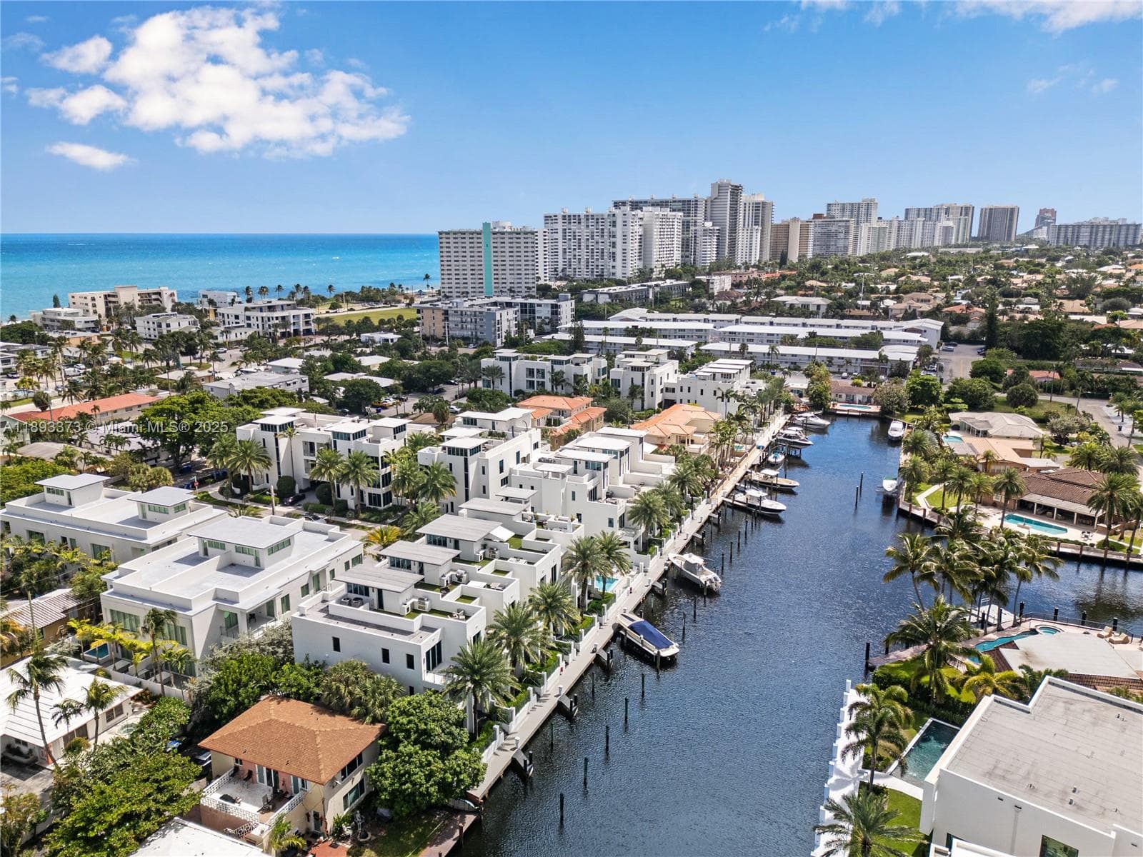 259 Shore Ct, Lauderdale By The Sea, FL 33308 — zdjęcie 2