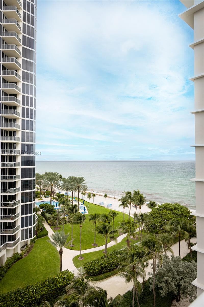19201 Collins Ave # 720, Sunny Isles Beach, FL 33160 — zdjęcie 3