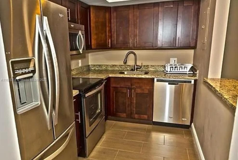 5570 NW 44th St # 312A, Lauderhill, FL 33319 — zdjęcie 5
