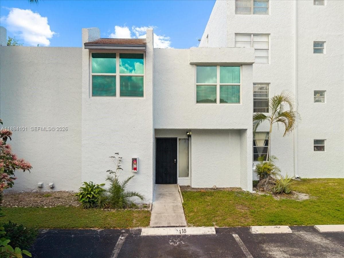 9450 Live Oak Pl # 109, Davie, FL 33324 — zdjęcie 2