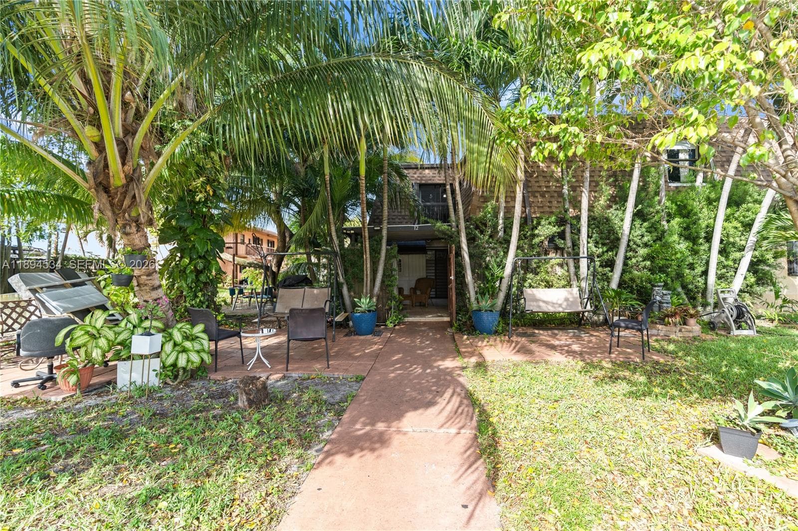 2450 W 67th Pl # 13-12, Hialeah, FL 33016 — zdjęcie 2