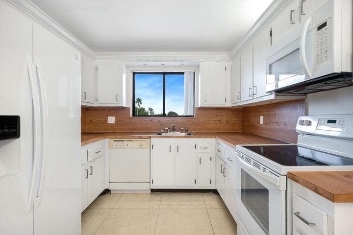 7770 Tahiti Lane # 405, Lake Worth, FL 33467 — zdjęcie 2
