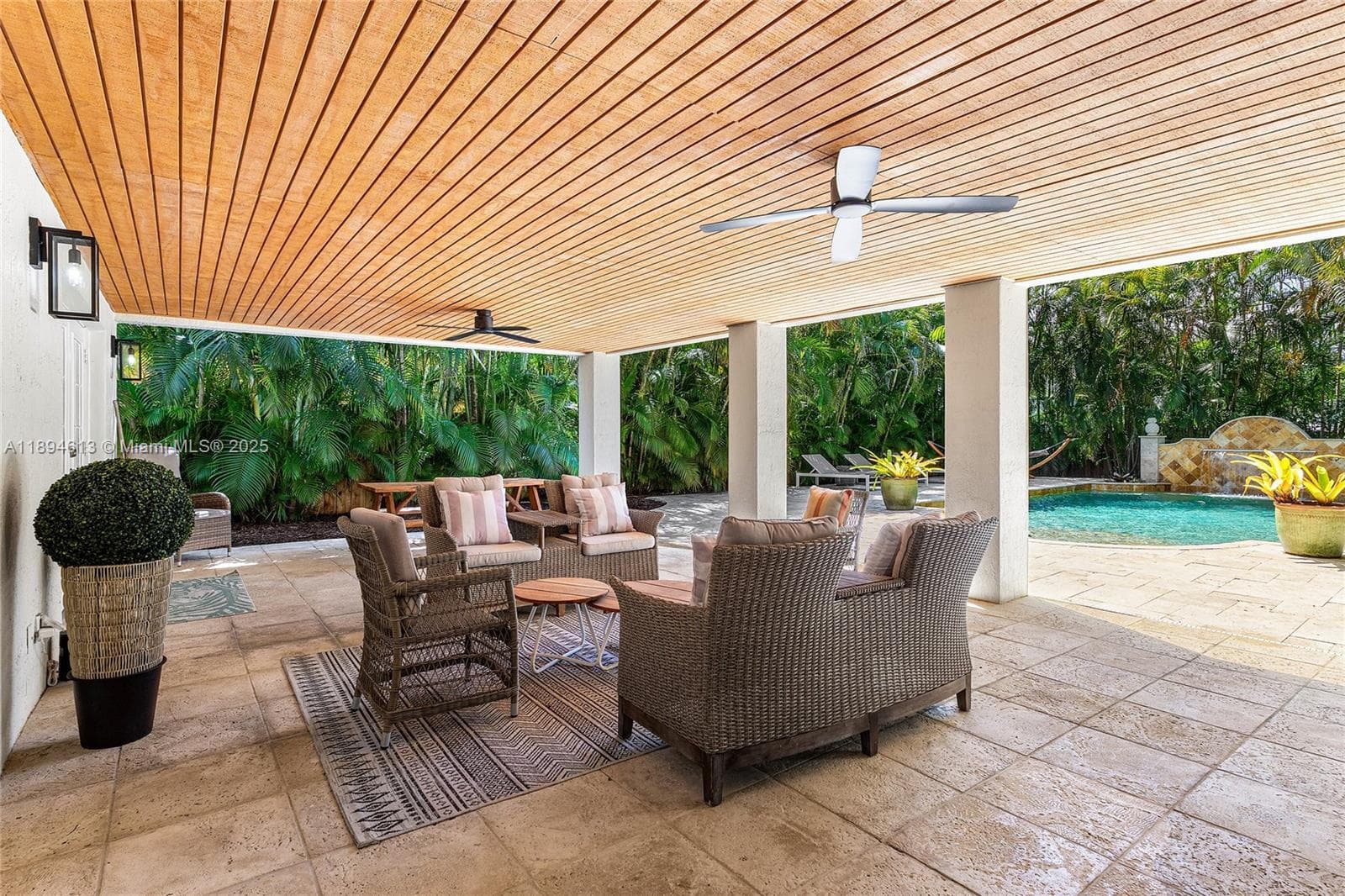 12 NE 26th St, Wilton Manors, FL 33305 — zdjęcie 5