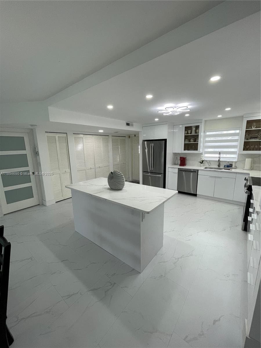150 S Hollybrook Ter # 303, Pembroke Pines, FL 33025 — zdjęcie 2