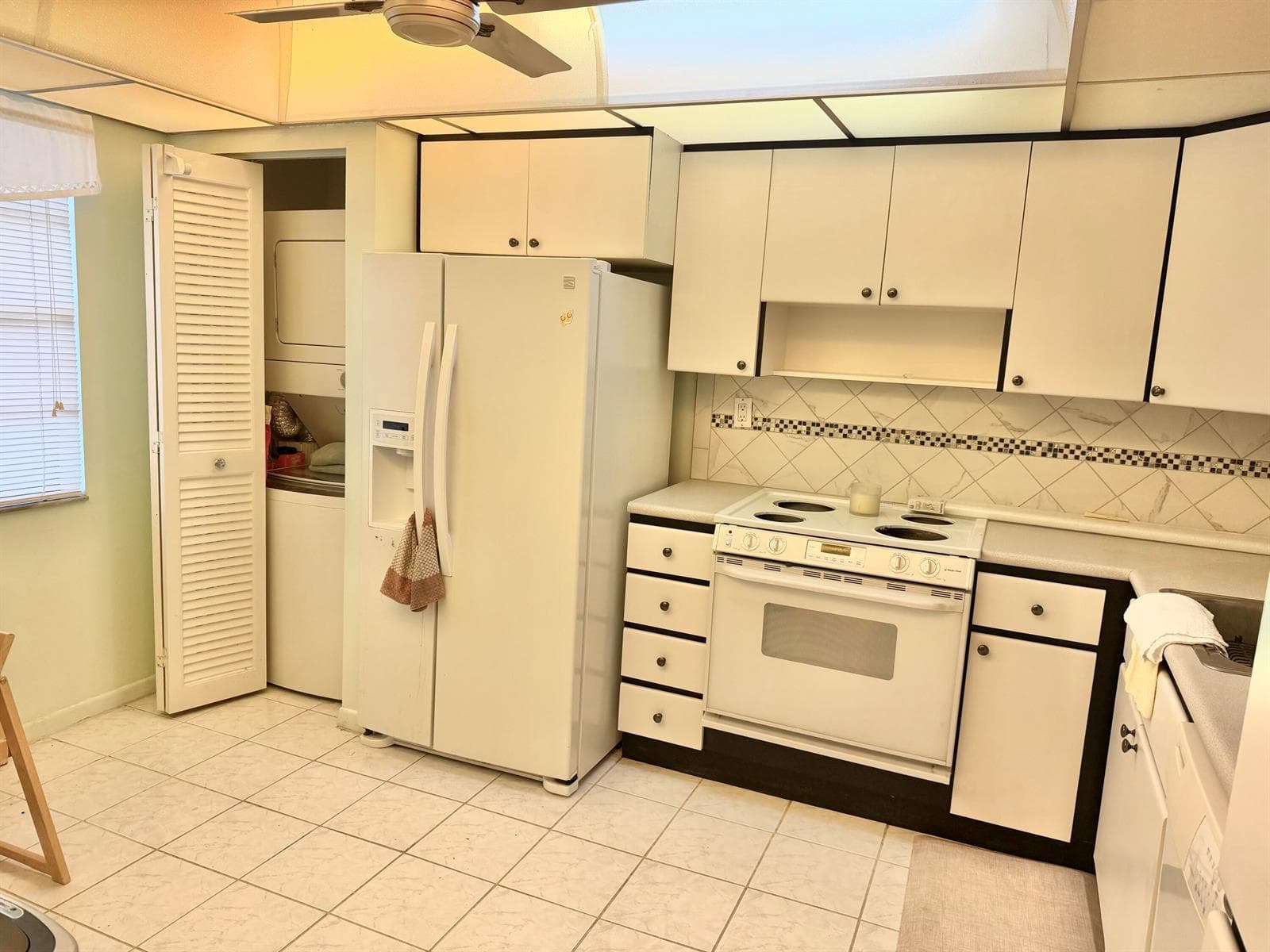 1101 Colony Point Circle # 220, Pembroke Pines, FL 33026 — zdjęcie 4