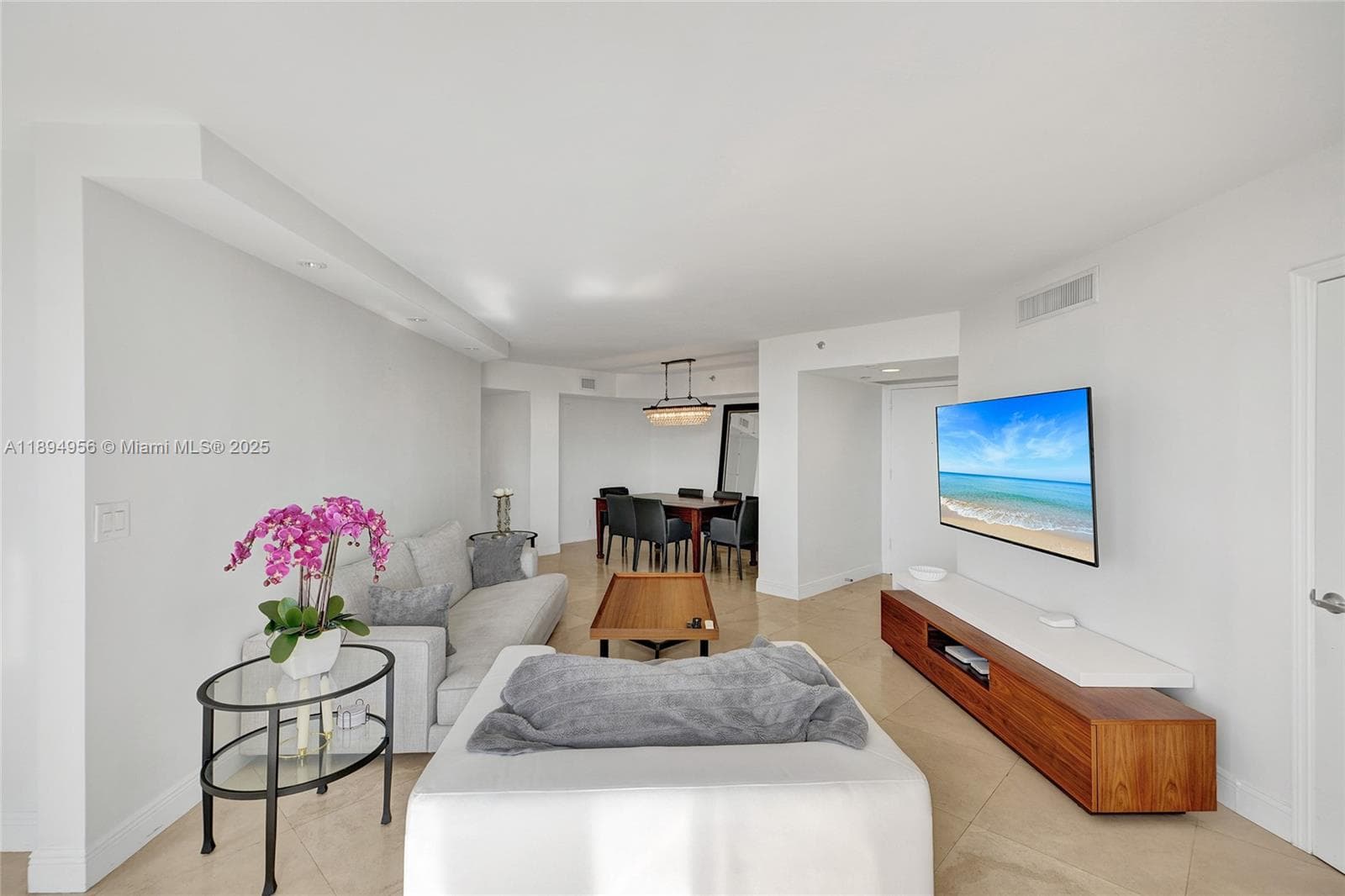 1000 E Island Blvd # 1403, Aventura, FL 33160 — zdjęcie 5