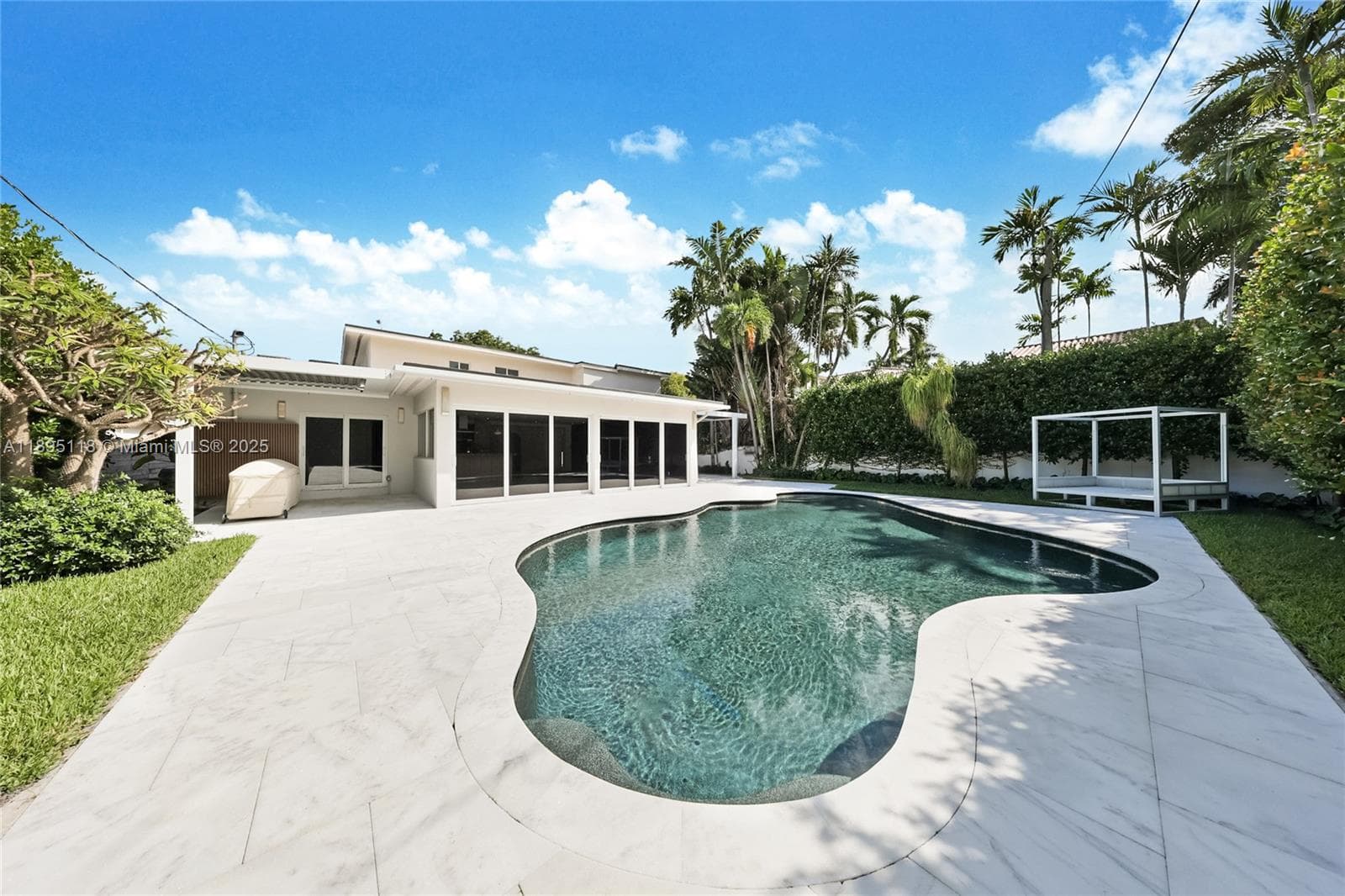 5244 Alton Rd, Miami Beach, FL 33140 — zdjęcie 2