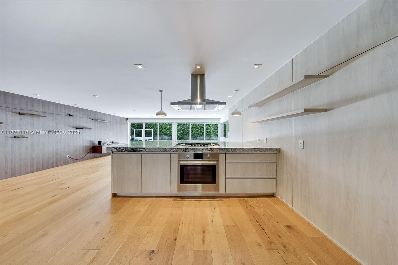 5244 Alton Rd, Miami Beach, FL 33140 — zdjęcie 5