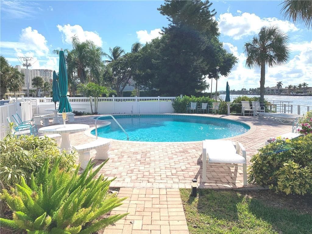 1201 N Riverside Drive # 12b, Pompano Beach, FL 33062 — zdjęcie 4