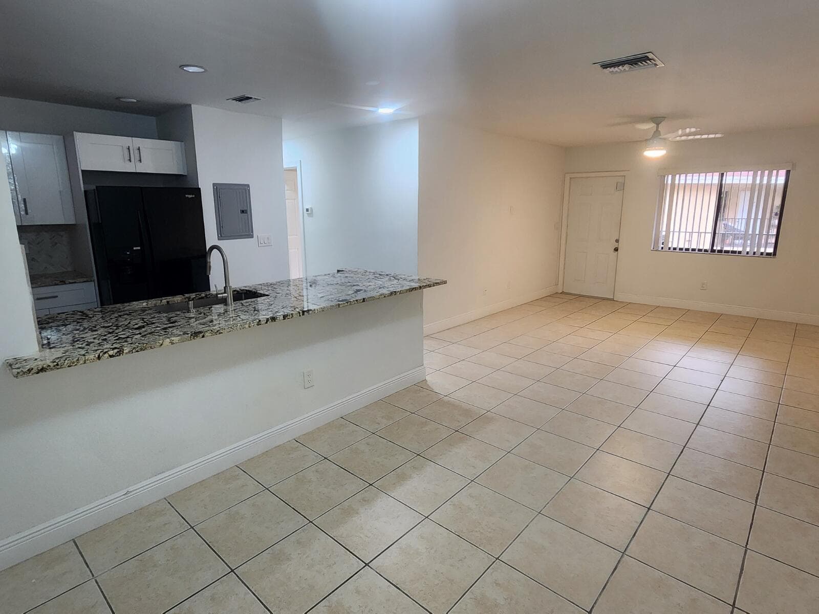 6013 10th Avenue N # 208, FL 33463 — zdjęcie 3