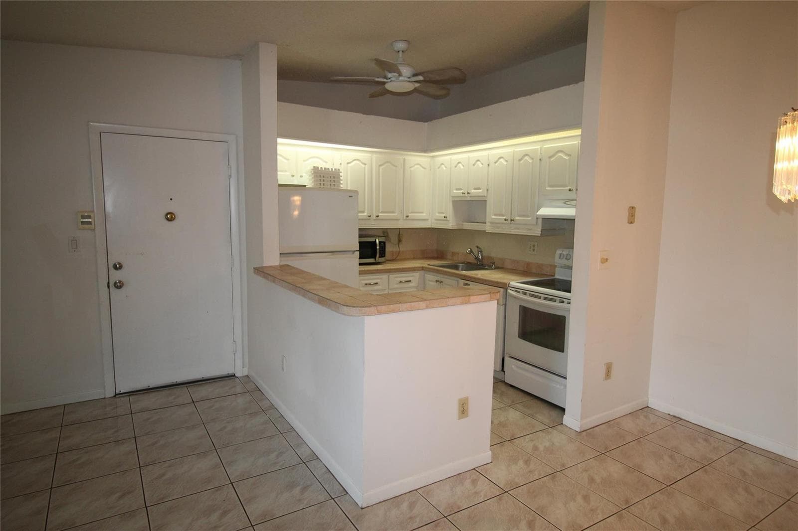 9728 S Belfort Circle # 206, Tamarac, FL 33321 — zdjęcie 2