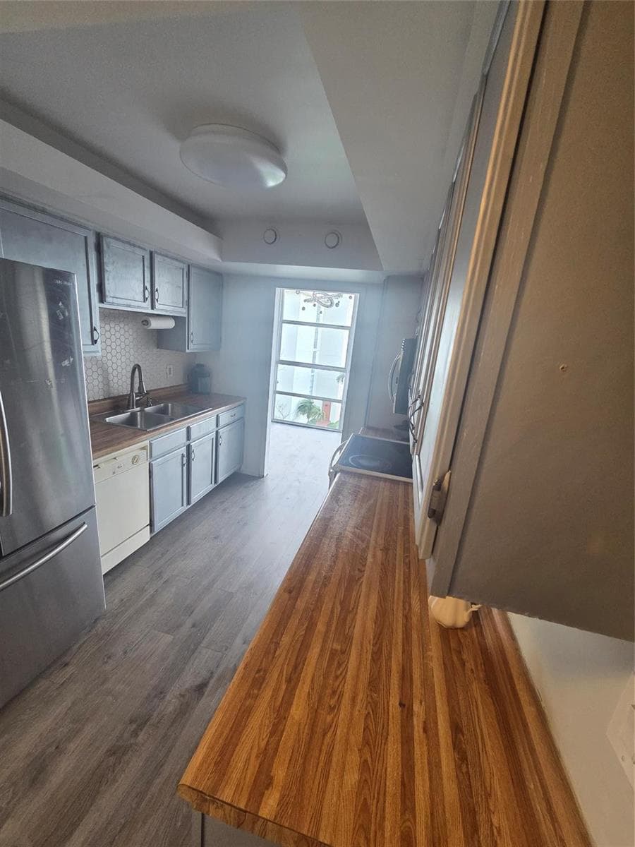 801 Three Islands Boulevard # 409, Hallandale Beach, FL 33009 — zdjęcie 3