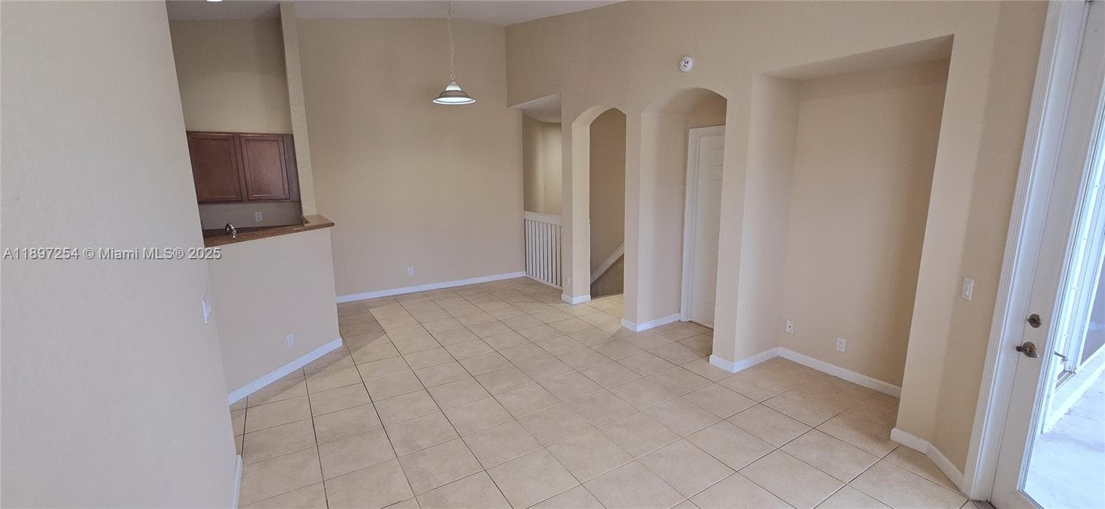 3020 Laurel Ridge Cir, Riviera Beach, FL 33404 — zdjęcie 3