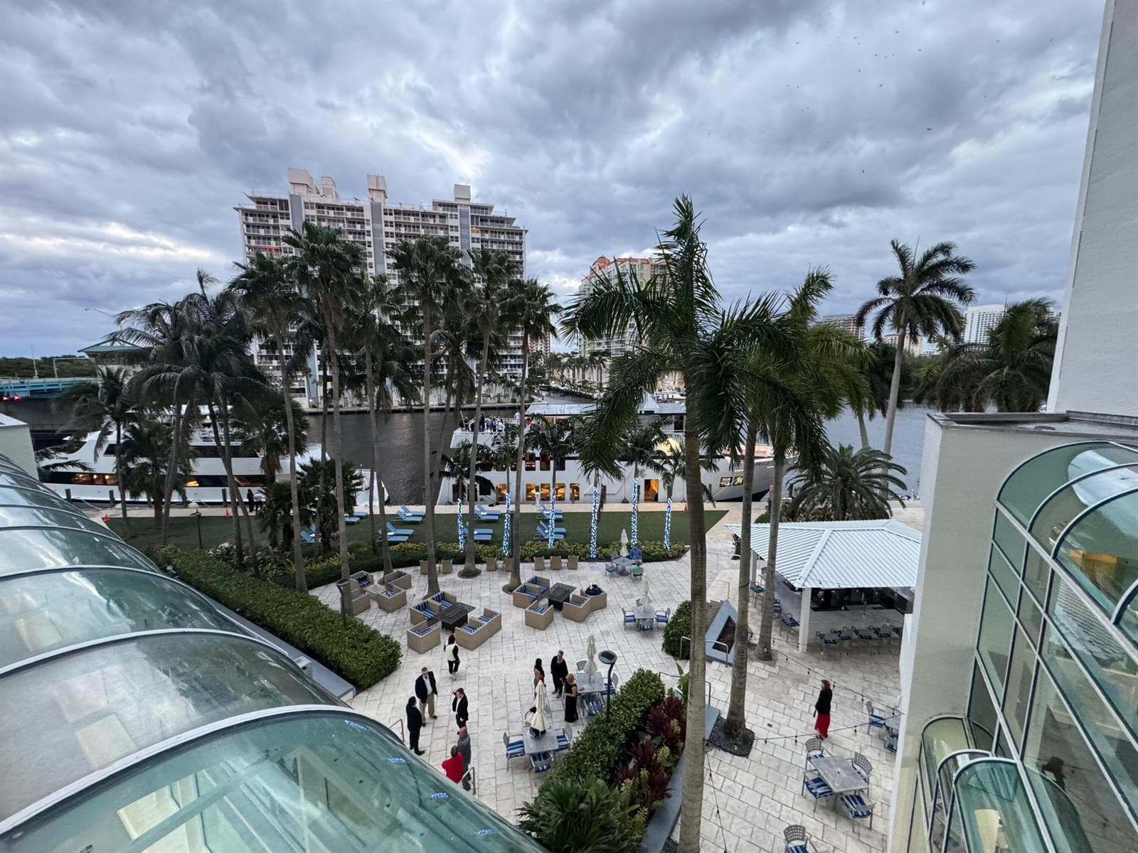 2670 E Sunrise Boulevard # 318, Fort Lauderdale, FL 33304 — zdjęcie 2