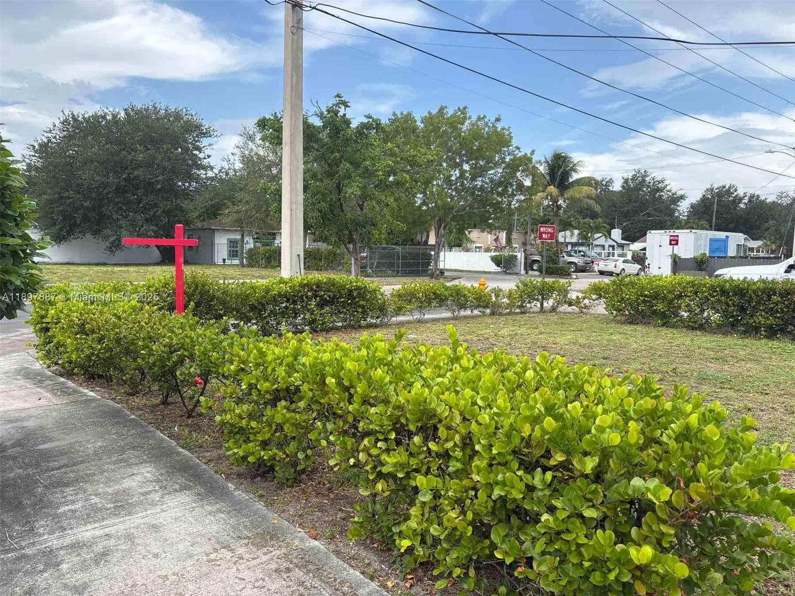 9150 NW 22nd Ave, Miami, FL 33147 — zdjęcie 4