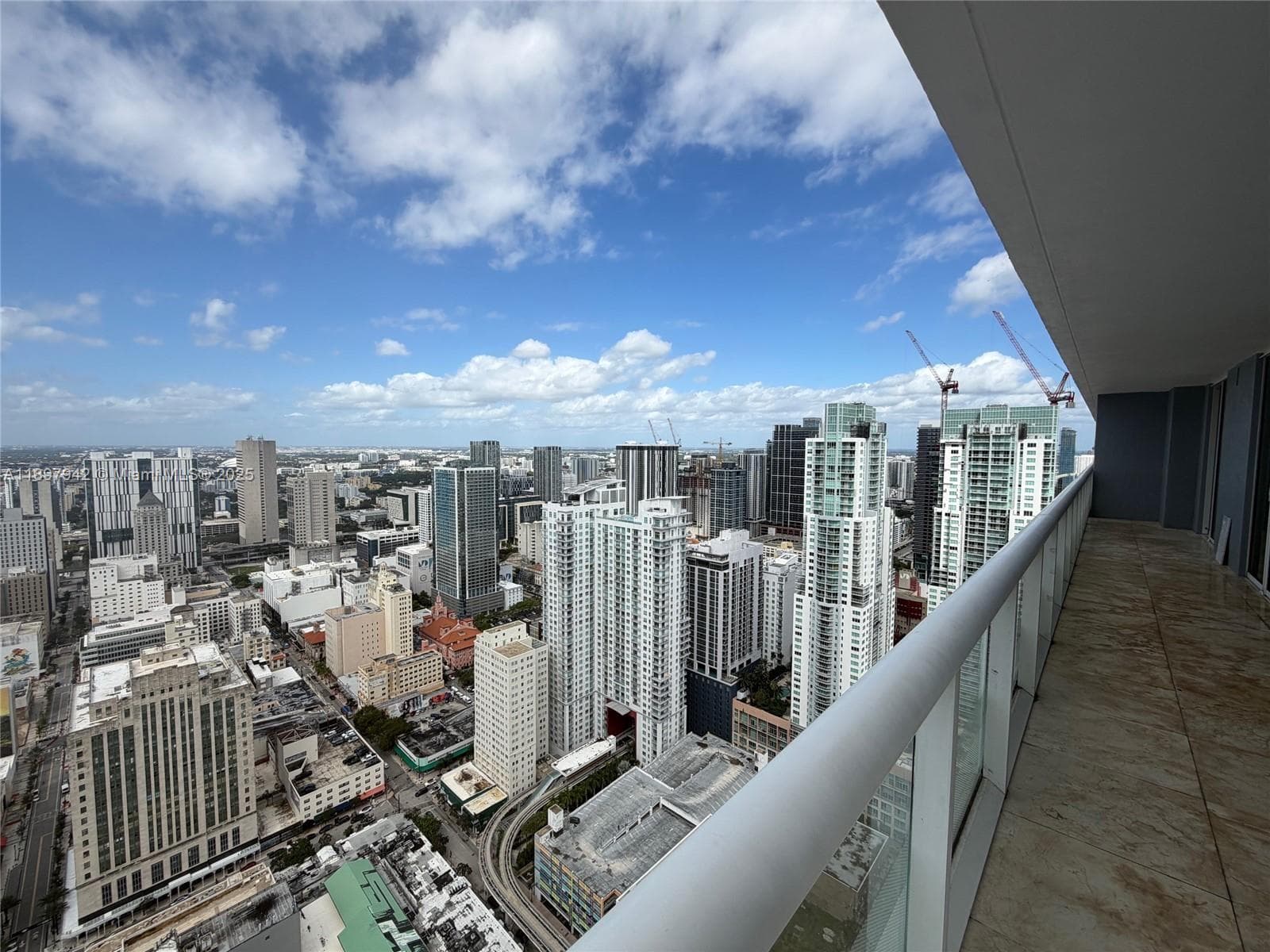 50 Biscayne Blvd # 5211, Miami, FL 33132 — zdjęcie 3