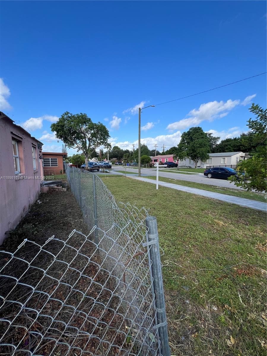 2122 Dewey St, Hollywood, FL 33020 — zdjęcie 5