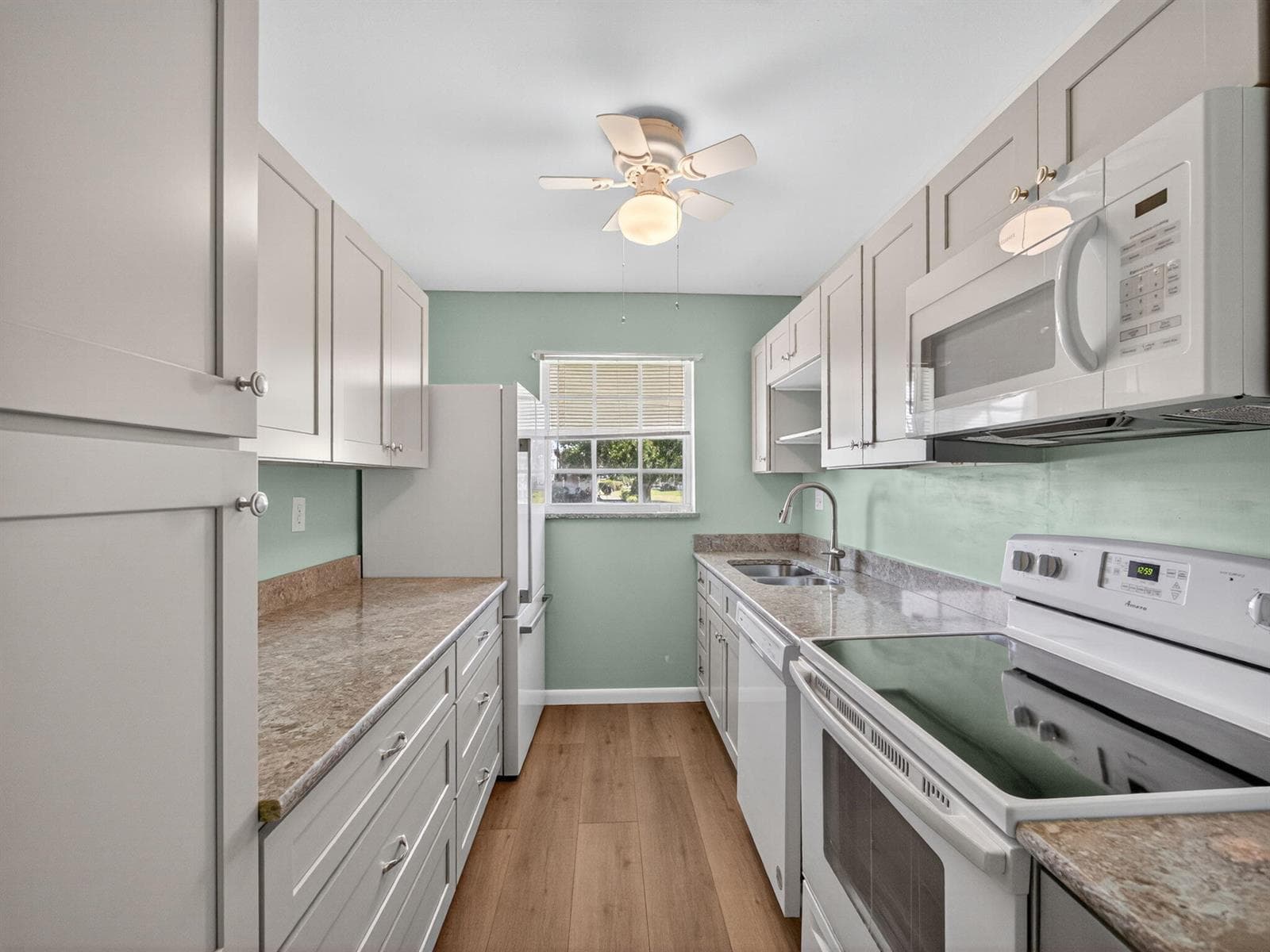 111 Lakes End Drive # B, Fort Pierce, FL 34982 — zdjęcie 5