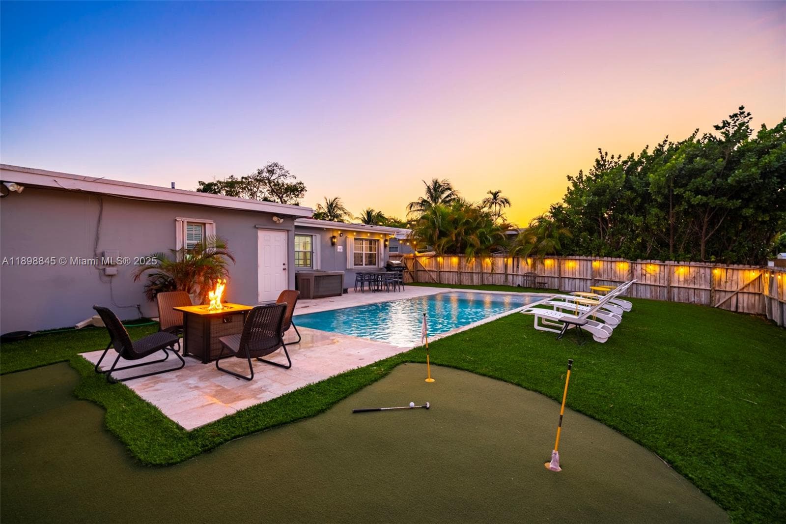 1305 Funston St, Hollywood, FL 33019 — zdjęcie 4