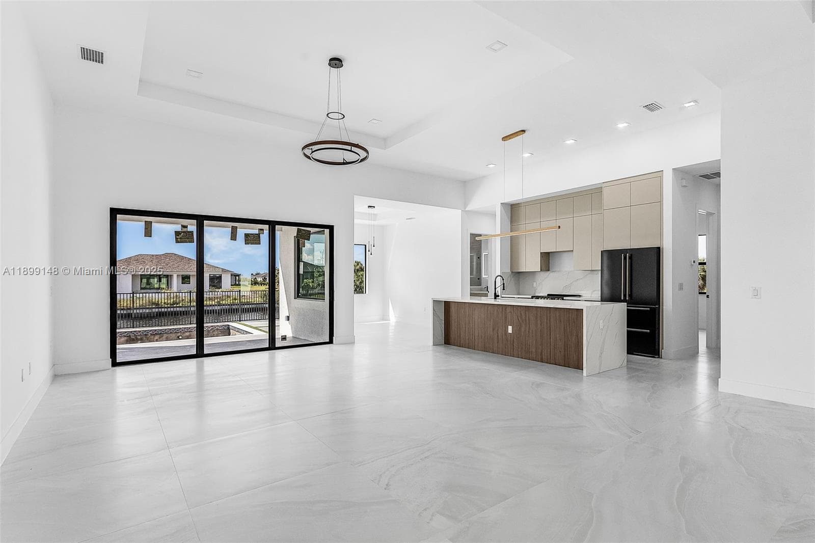 4116 NW 36TH LN, Cape Coral, FL 33993 — zdjęcie 5