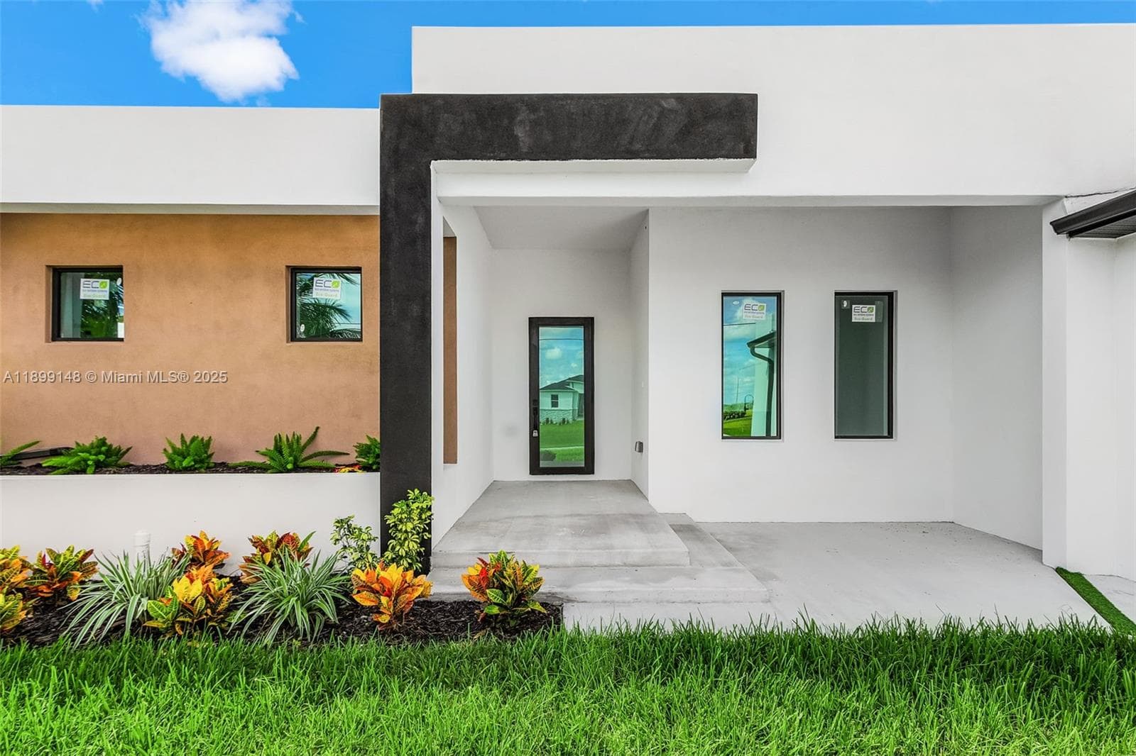 4116 NW 36TH LN, Cape Coral, FL 33993 — zdjęcie 4