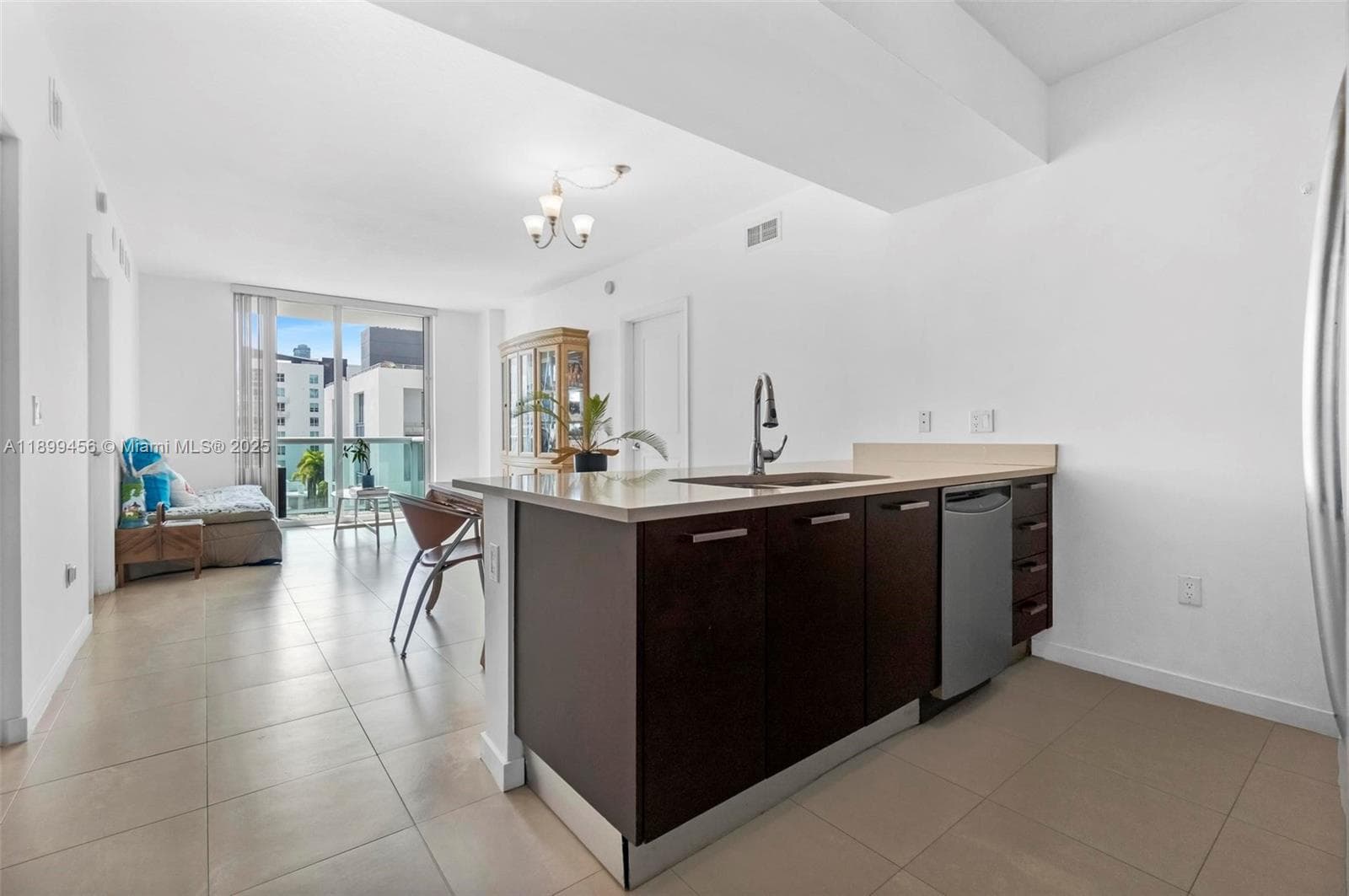 333 NE 24th St # 812, Miami, FL 33137 — zdjęcie 4