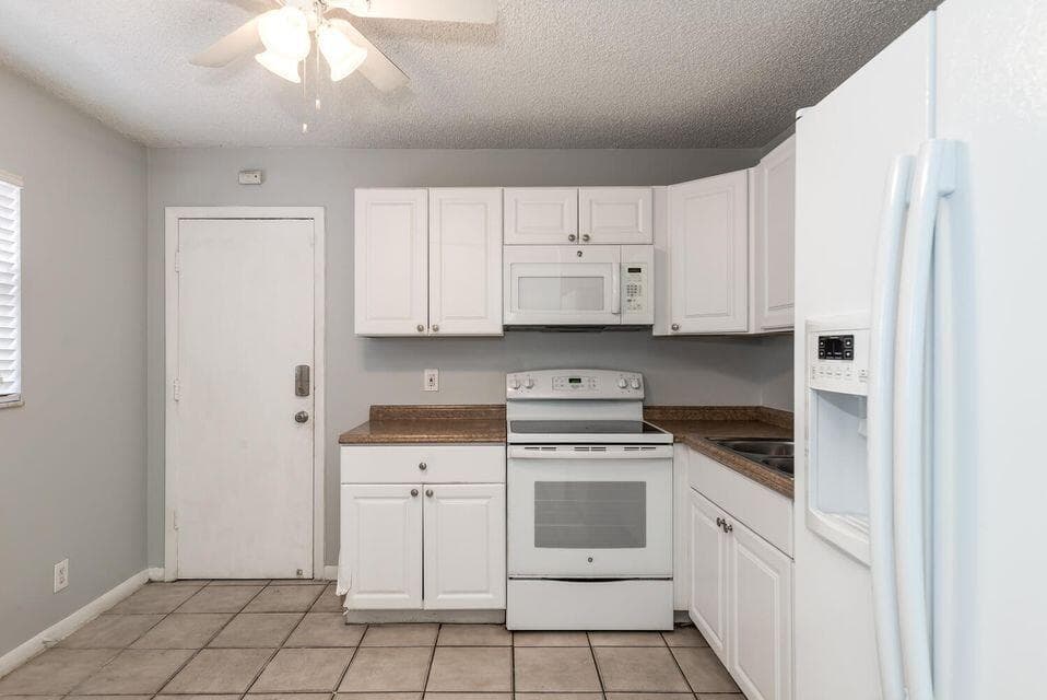 5692 SW Stonington Way SW # 5692, Lake Worth, FL 33463 — zdjęcie 3