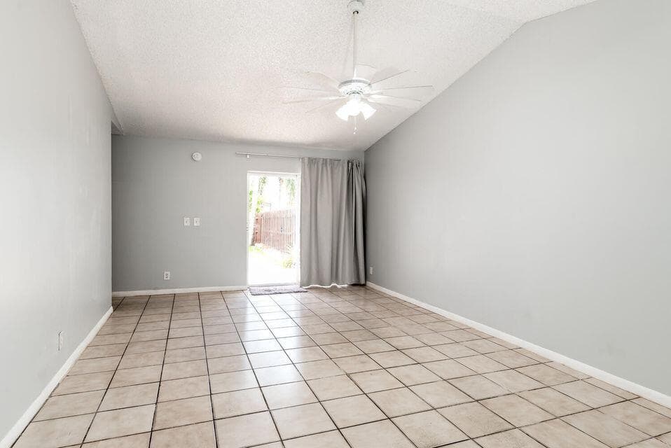 5692 SW Stonington Way SW # 5692, Lake Worth, FL 33463 — zdjęcie 5