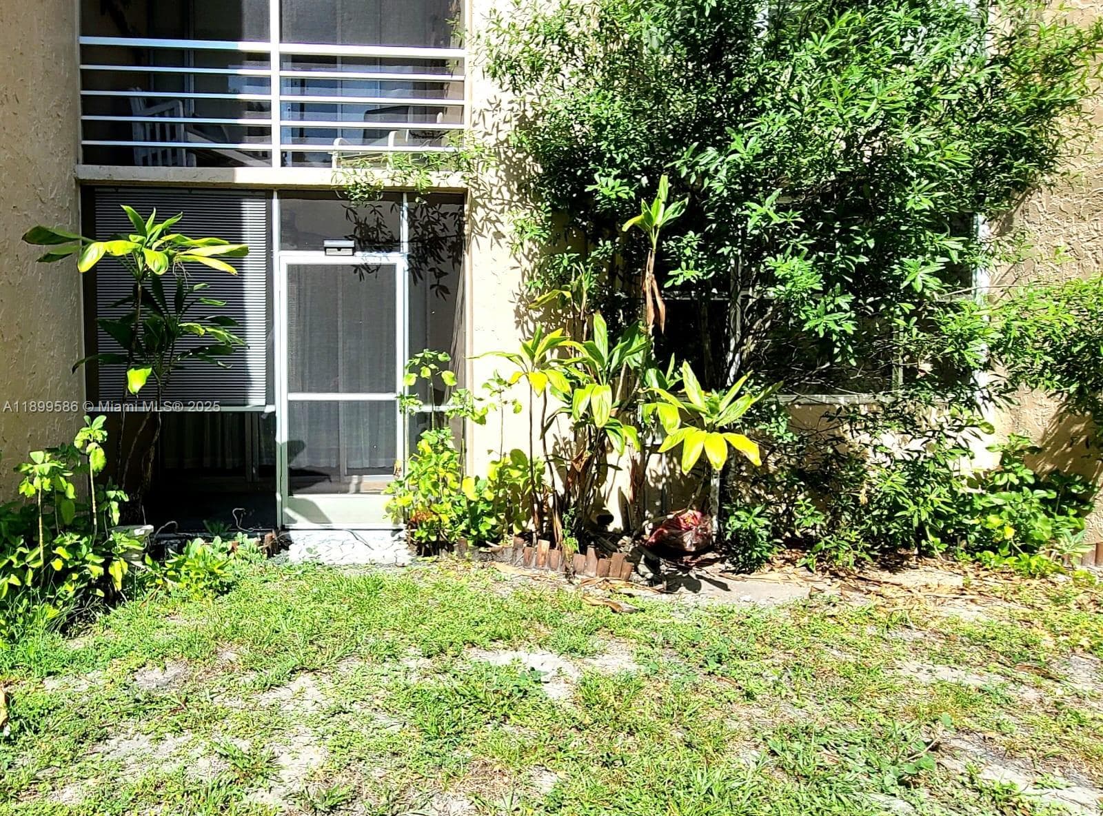 9410 Live Oak Pl # 109, Davie, FL 33324 — zdjęcie 2