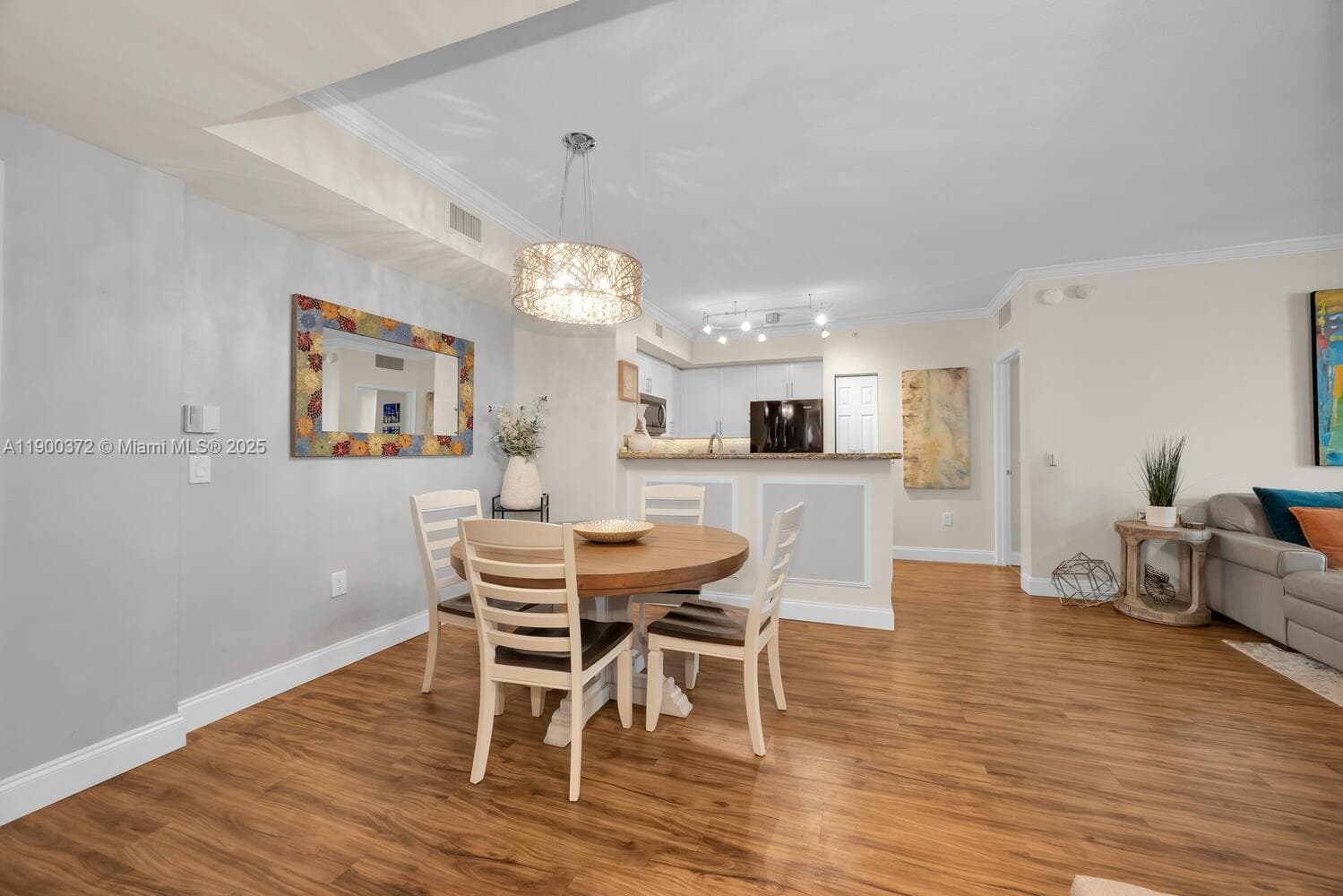 2421 NE 65th St # 211, Fort Lauderdale, FL 33308 — zdjęcie 5