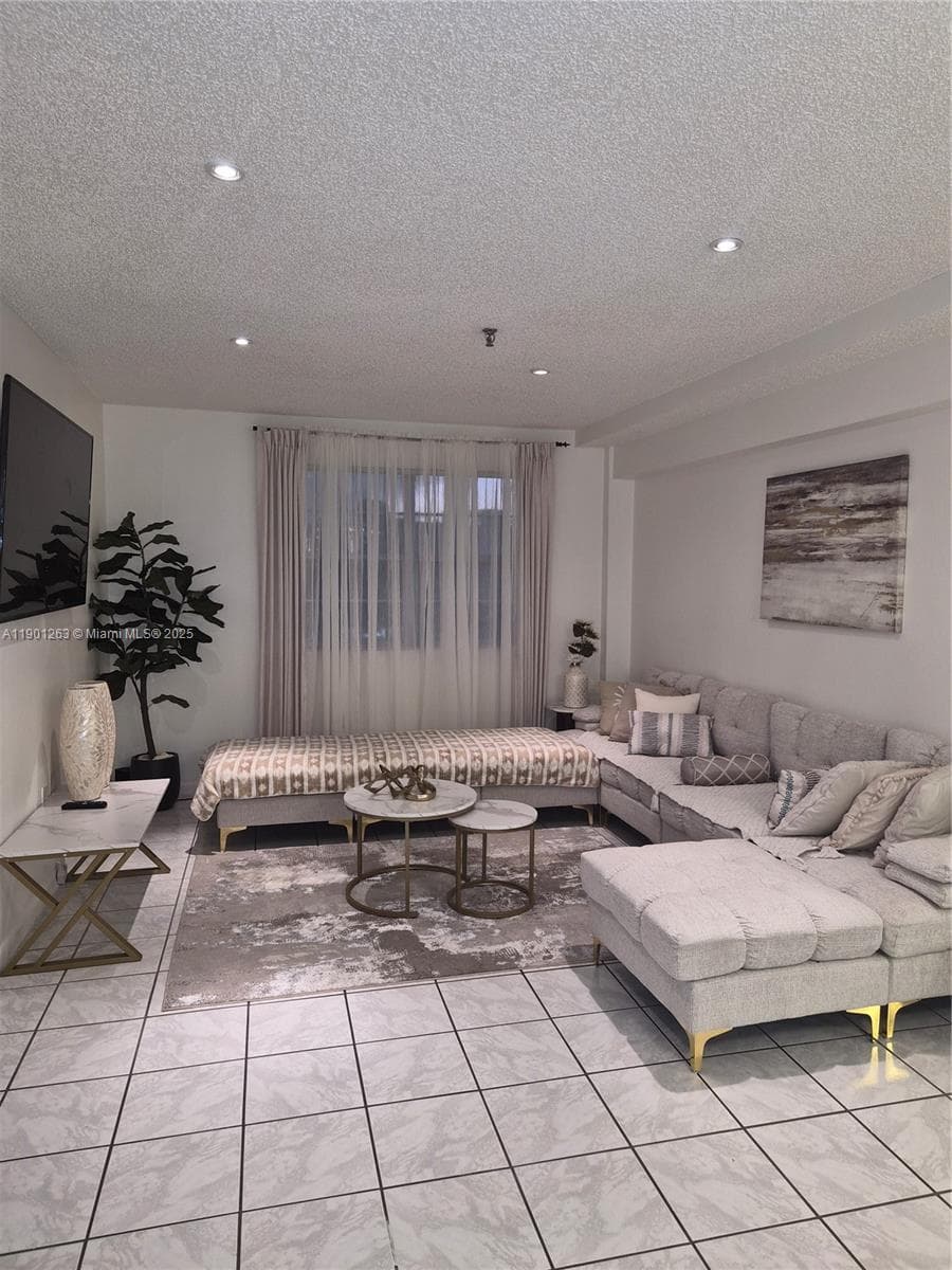 201 180th Dr # 411, Sunny Isles Beach, FL 33160 — zdjęcie 2