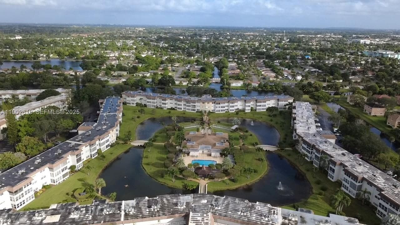 4700 NW 35TH ST # 602, Lauderdale Lakes, FL 33319 — zdjęcie 2