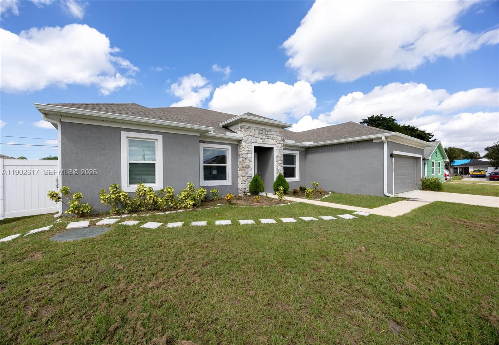 3108 SW Nutley St, Port St. Lucie, FL 34953 — zdjęcie 2